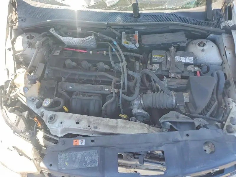 2011 FORD FOCUS SE  