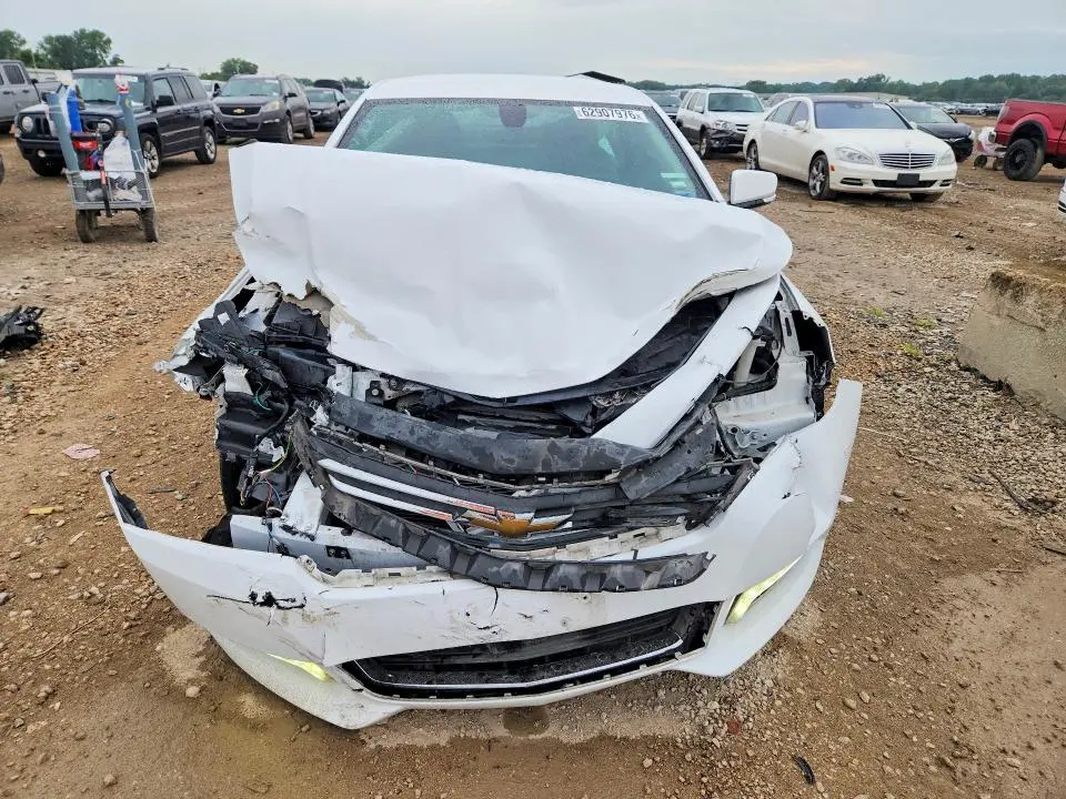 2019 CHEVROLET IMPALA LT  