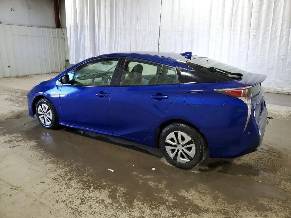 2016 TOYOTA PRIUS THREE- R&D- CLN TITLE- PRI FLEET