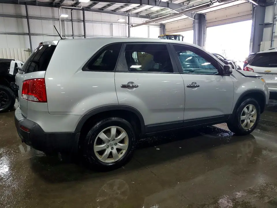 2012 KIA SORENTO LX  