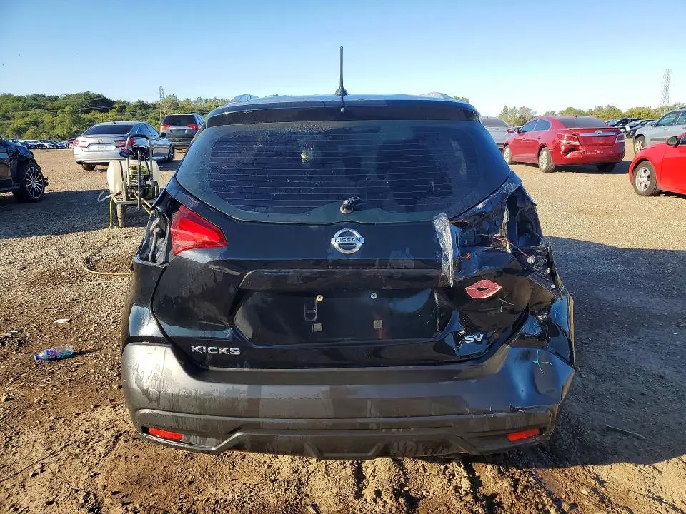 2019 NISSAN KICKS SV  