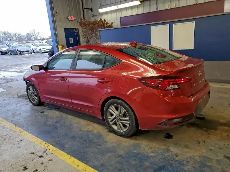 2020 HYUNDAI ELANTRA SEL  