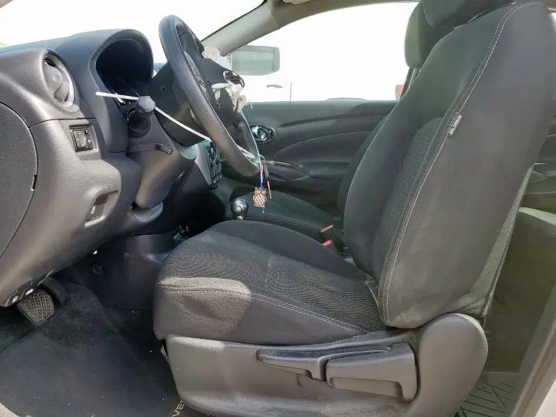2019 NISSAN VERSA S  