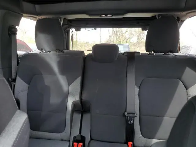 2023 FORD BRONCO BASE  
