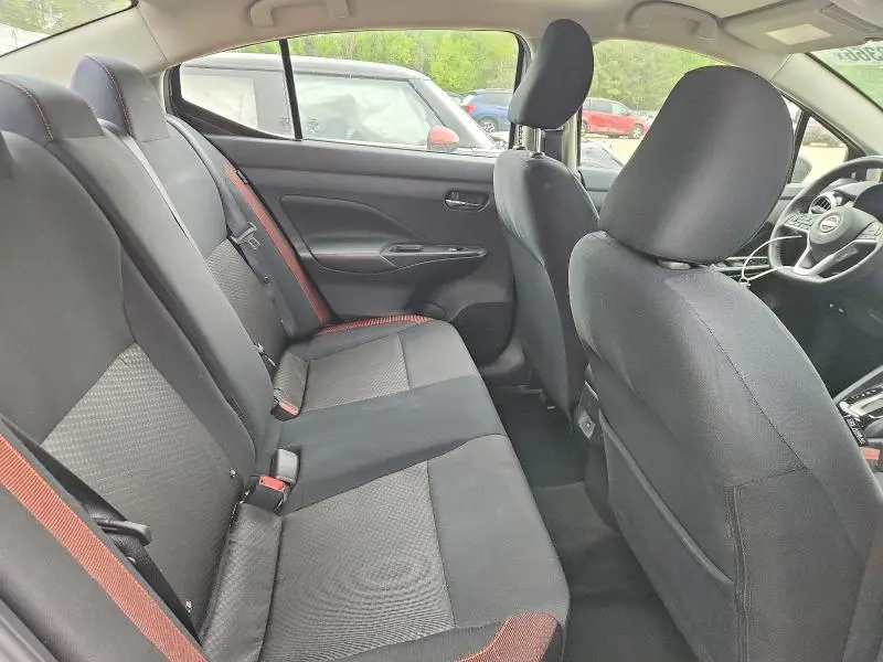 2024 NISSAN VERSA SR  