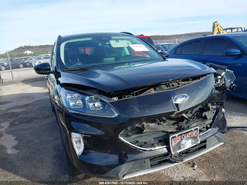 2021 FORD ESCAPE TITANIUM