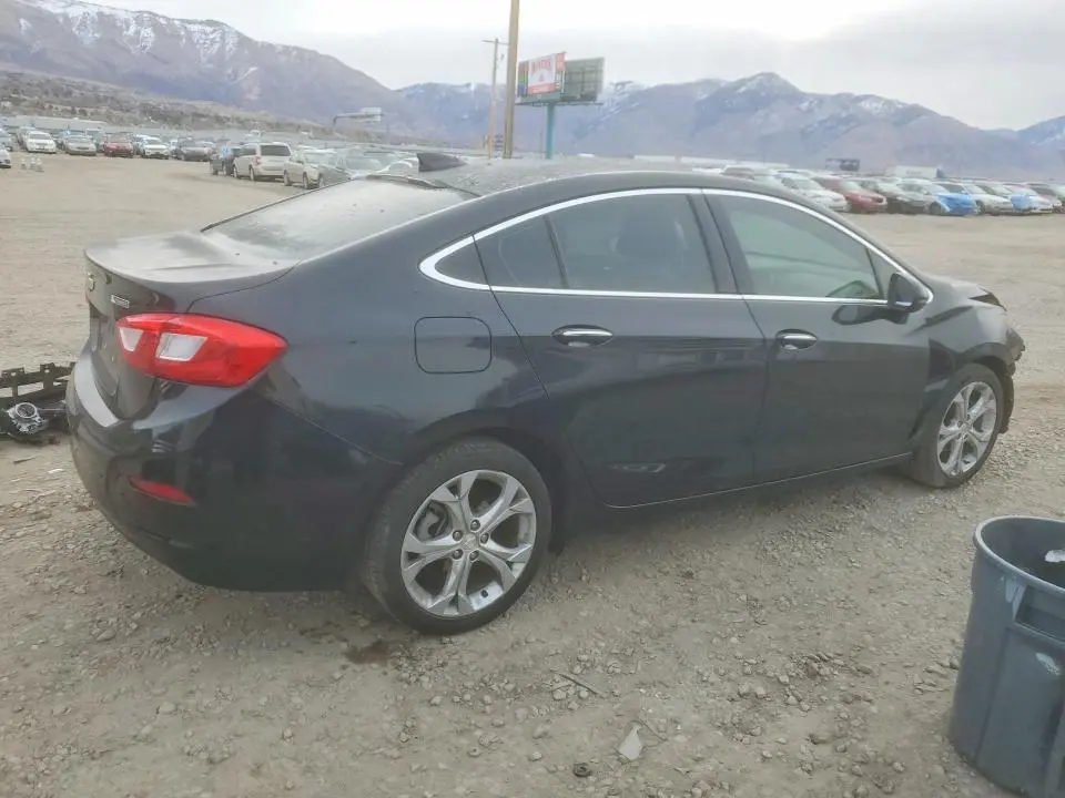 2017 CHEVROLET CRUZE PREMIER  