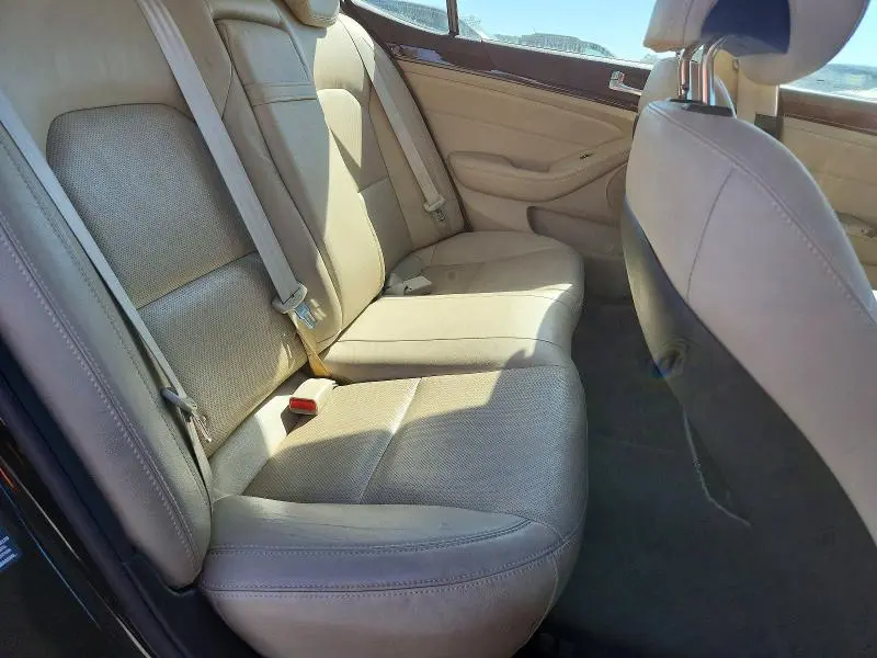 2014 KIA CADENZA PREMIUM  