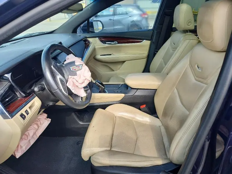 2017 CADILLAC XT5 PREMIUM LUXURY  