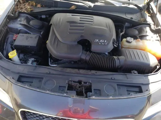2016 CHRYSLER 300C 