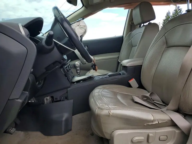 2012 NISSAN ROGUE S  