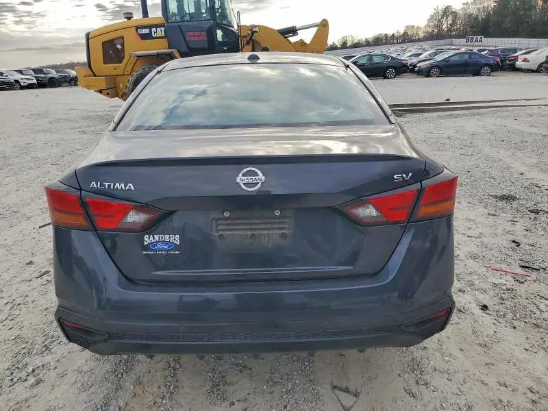 2021 NISSAN ALTIMA SV  