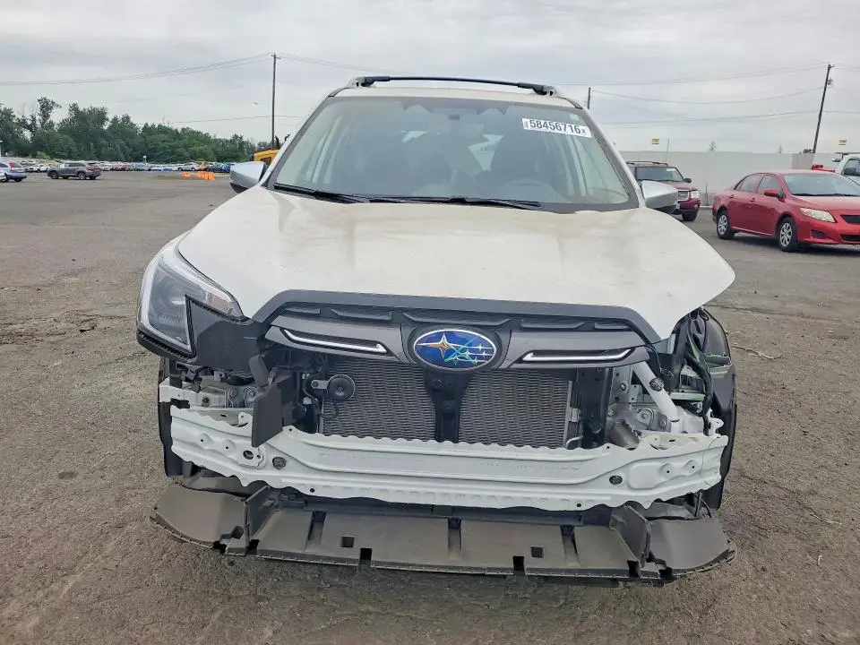 2023 SUBARU FORESTER TOURING  