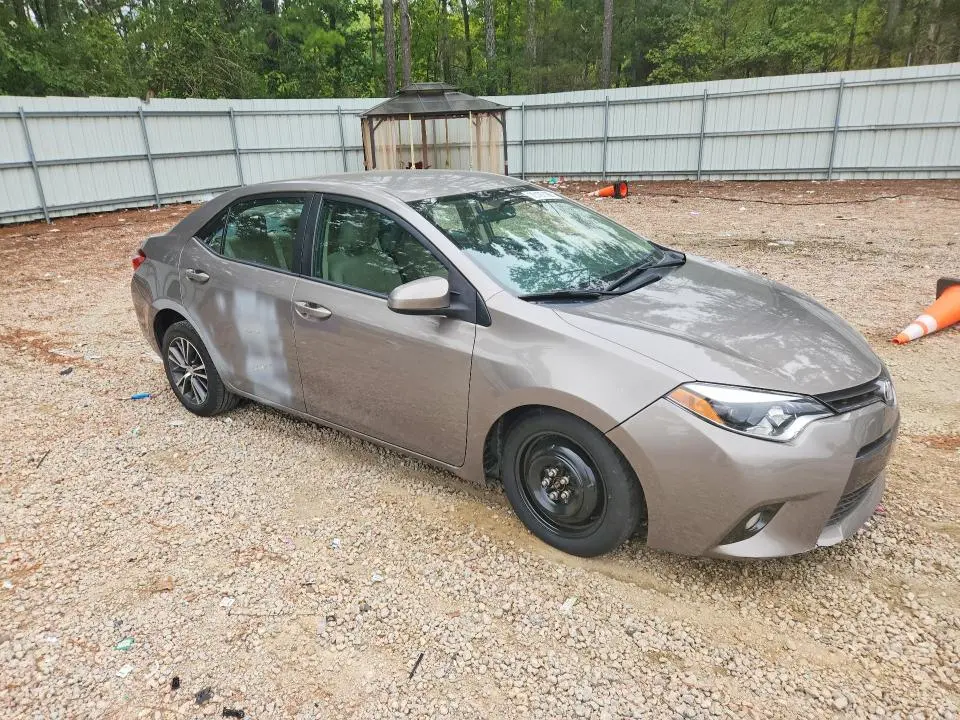 2016 TOYOTA COROLLA LE PLUS  