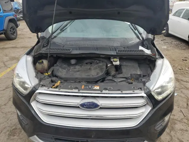 2017 FORD ESCAPE TITANIUM  