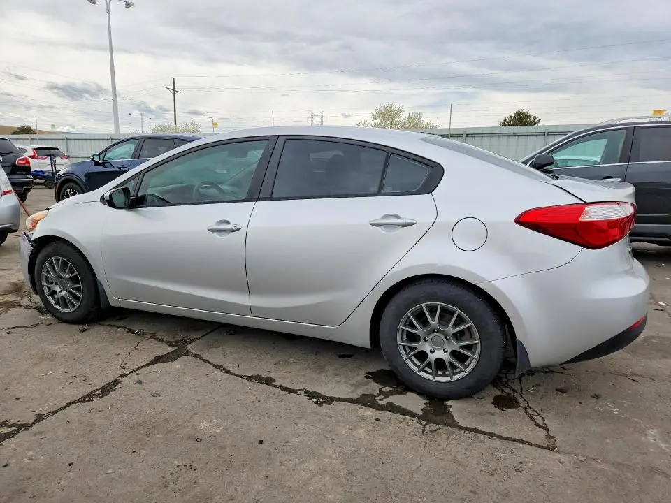 2015 KIA FORTE LX  