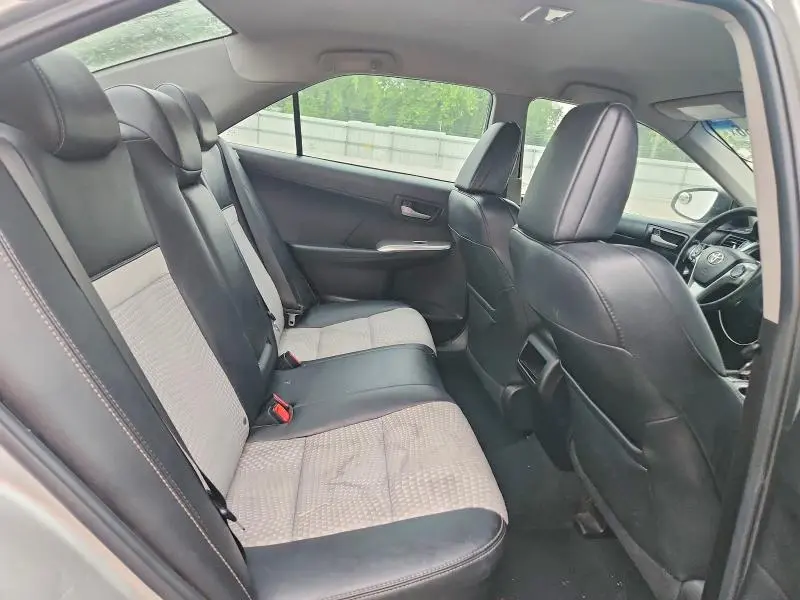 2013 TOYOTA CAMRY SE  