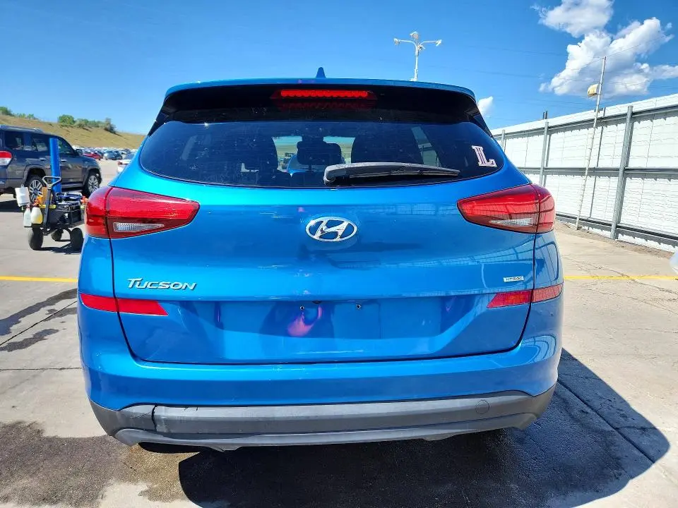 2019 HYUNDAI TUCSON SE  