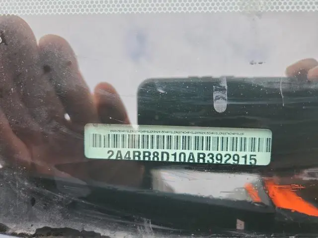 2010 CHRYSLER TOWN & COUNTRY TOURING PLUS  