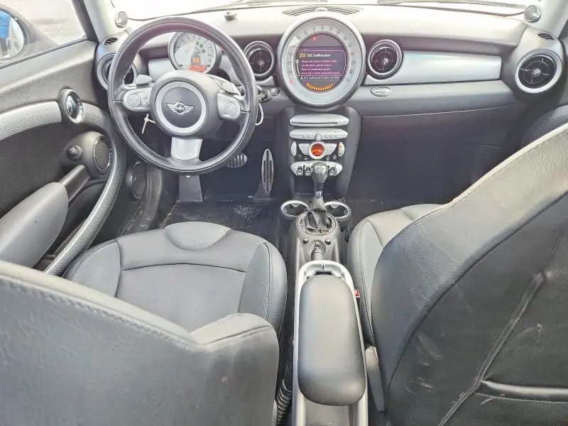 2010 MINI COOPER S  