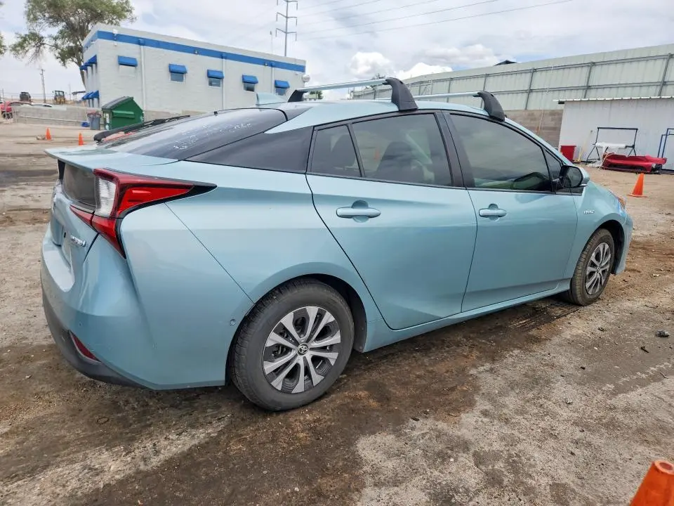 2020 TOYOTA PRIUS LE AWD-E  