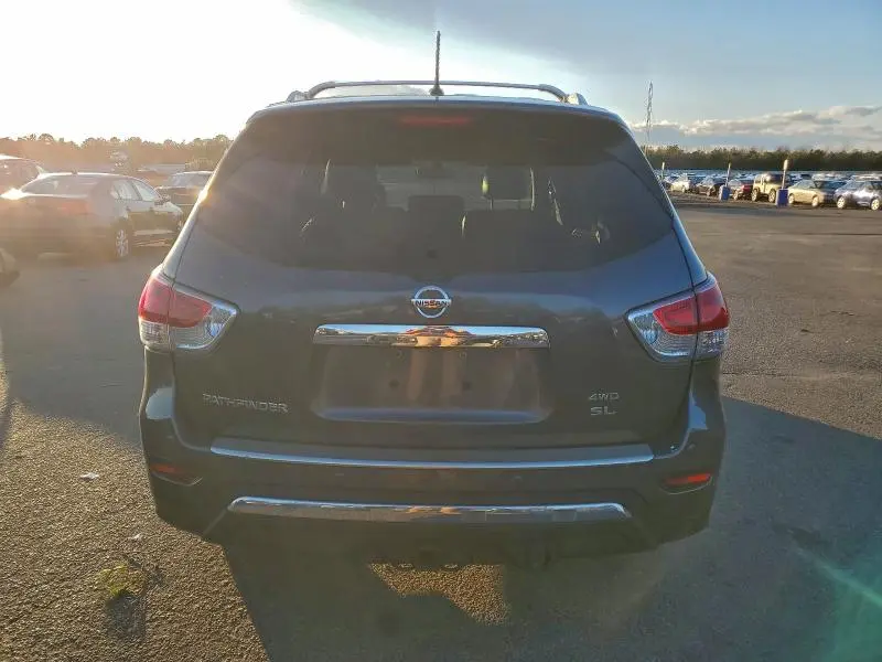 2014 NISSAN PATHFINDER S  
