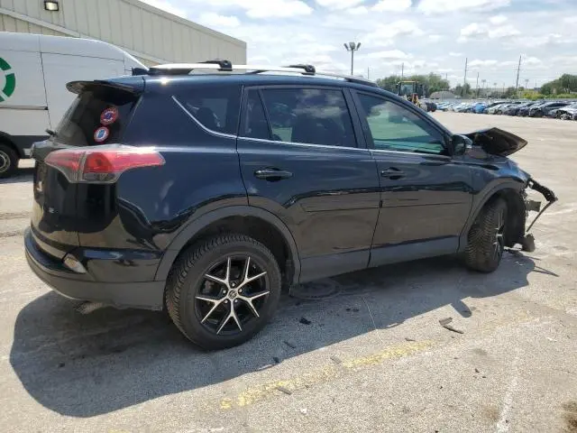 2018 TOYOTA RAV4 SE  