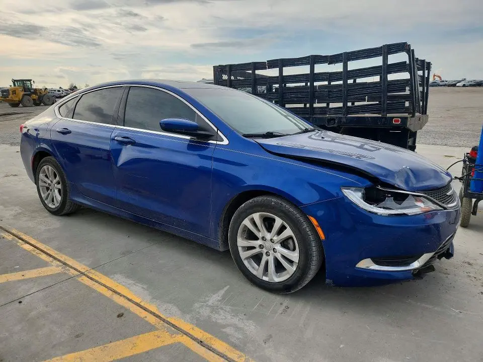 2016 CHRYSLER 200 LIMITED  