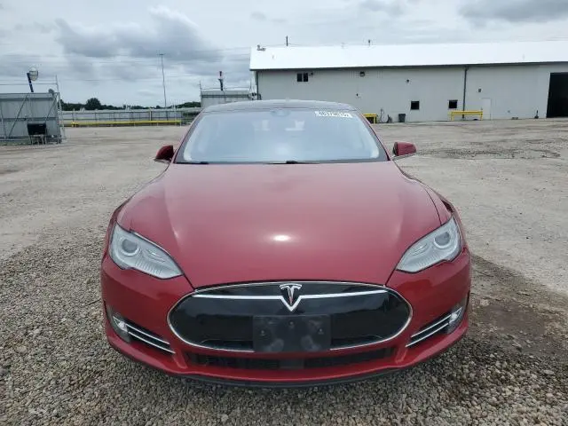 2015 TESLA MODEL S 85