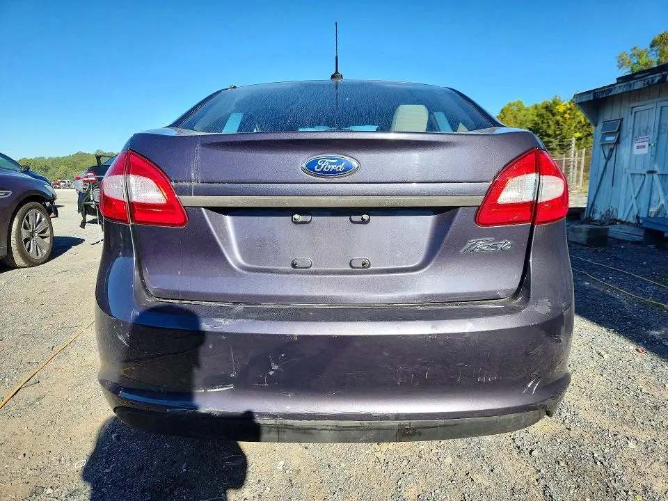 2013 FORD FIESTA S  