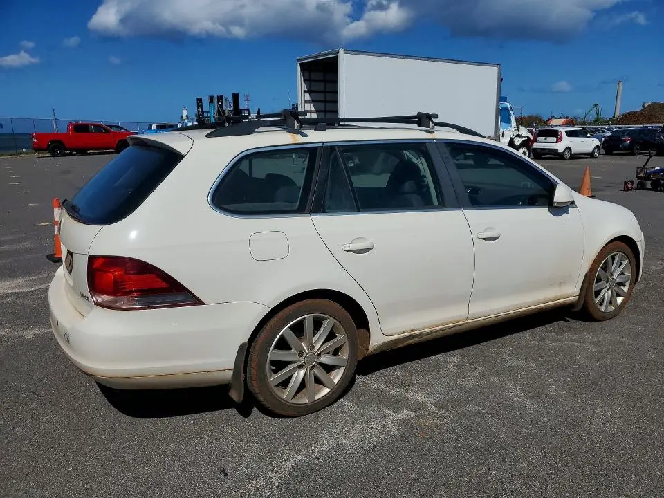 2013 VOLKSWAGEN JETTA S  