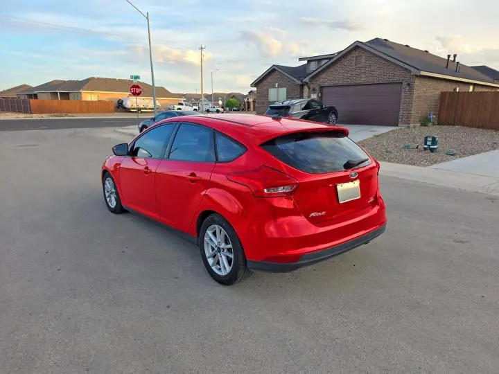2016 FORD FOCUS SE  