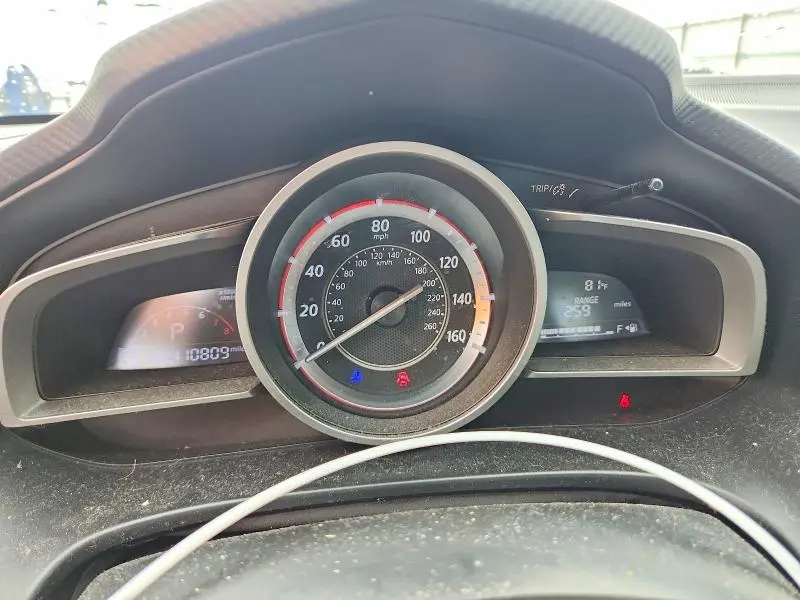 2015 MAZDA 3 TOURING  