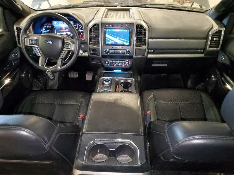2020 FORD EXPEDITION XLT  