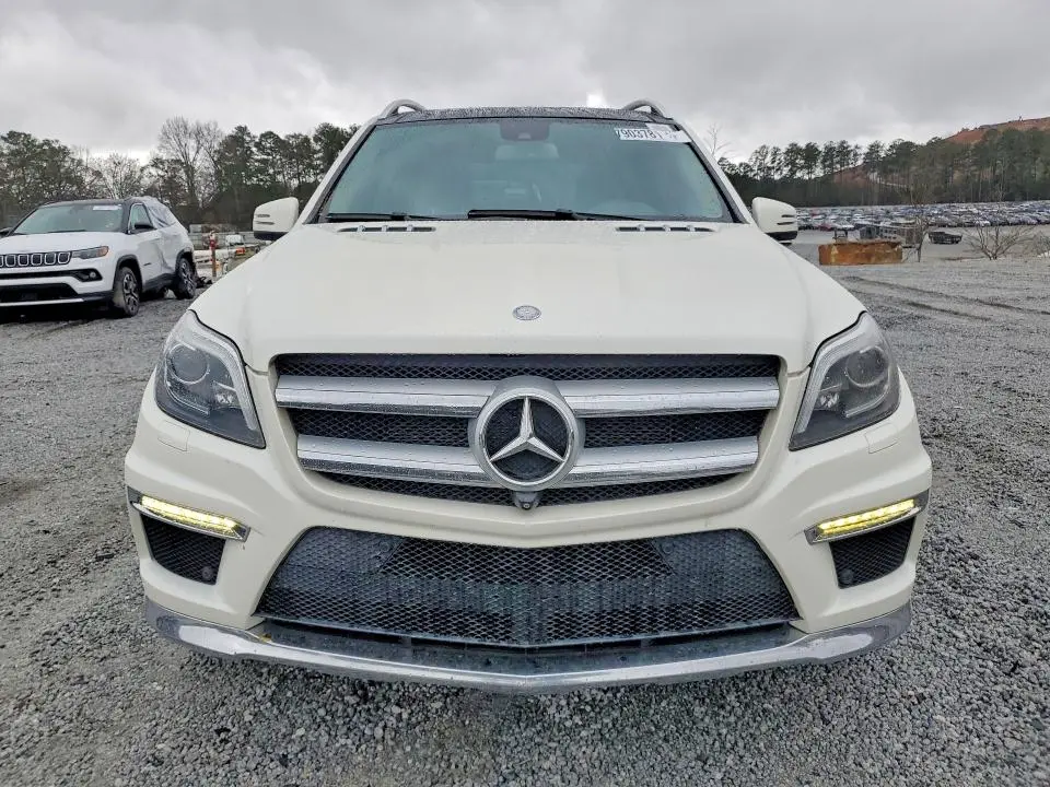 2015 MERCEDES-BENZ GL 550 4MATIC  