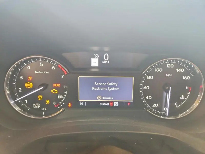 2022 CADILLAC XT4 PREMIUM LUXURY  