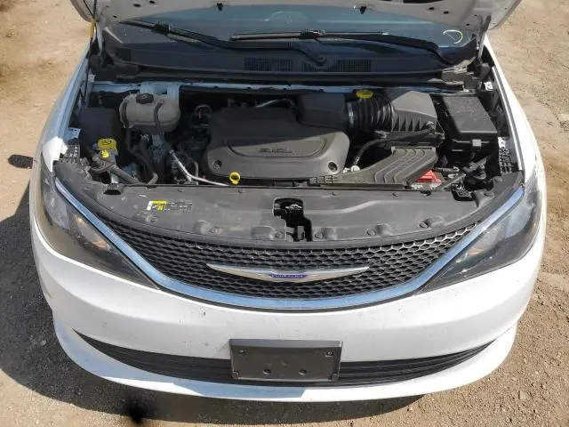 2020 CHRYSLER VOYAGER LXI  