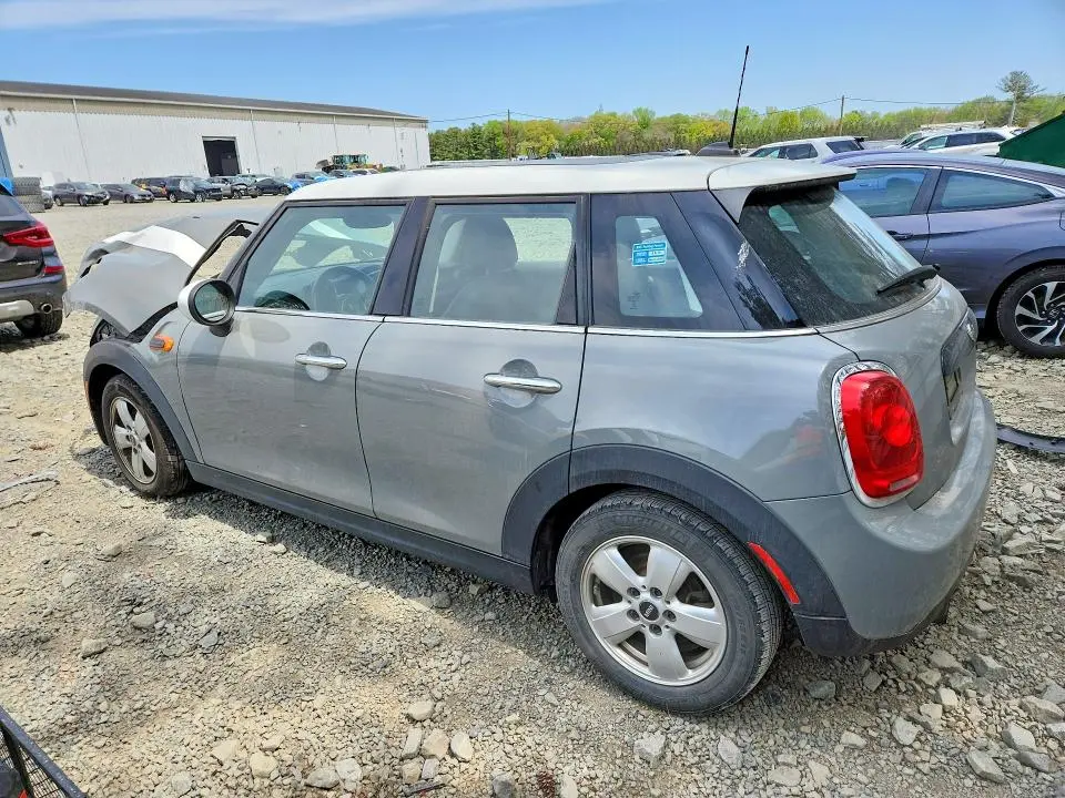 2016 MINI COOPER   