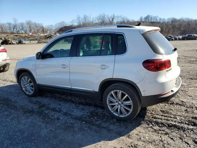 2013 VOLKSWAGEN TIGUAN S  