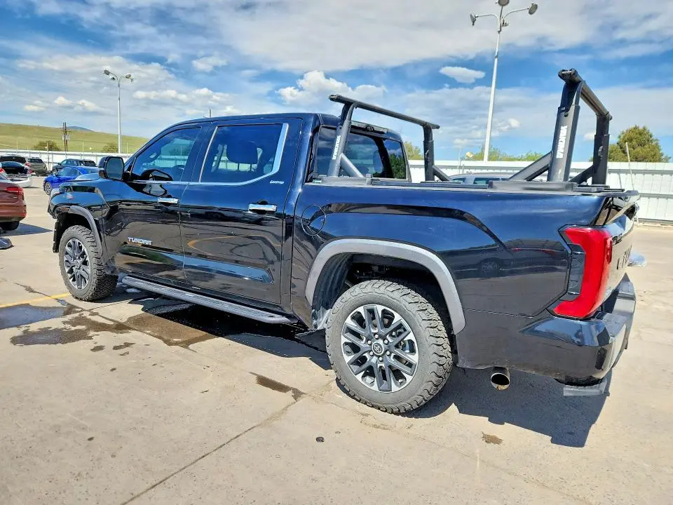 2024 TOYOTA TUNDRA CREWMAX LIMITED  