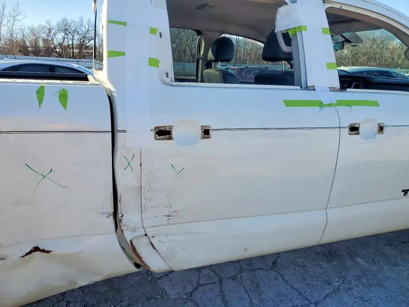 2017 NISSAN TITAN XD S  