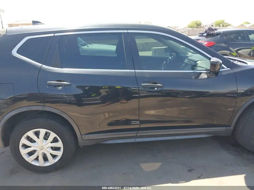 2019 NISSAN ROGUE S