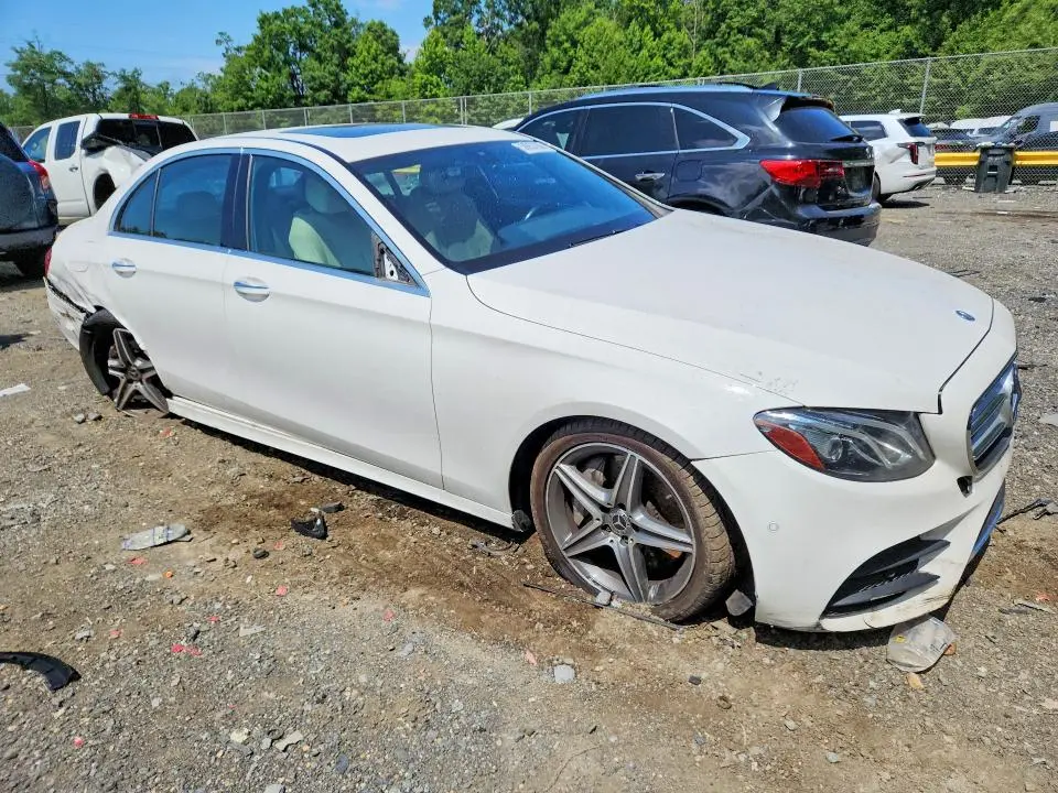 2017 MERCEDES-BENZ E 300 4MATIC  