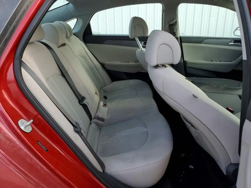 2017 HYUNDAI SONATA SE  