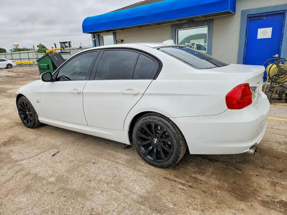 2011 BMW 328 XI  