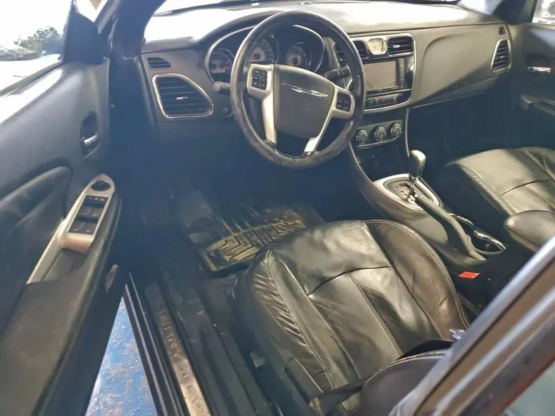 2011 CHRYSLER 200 LIMITED  