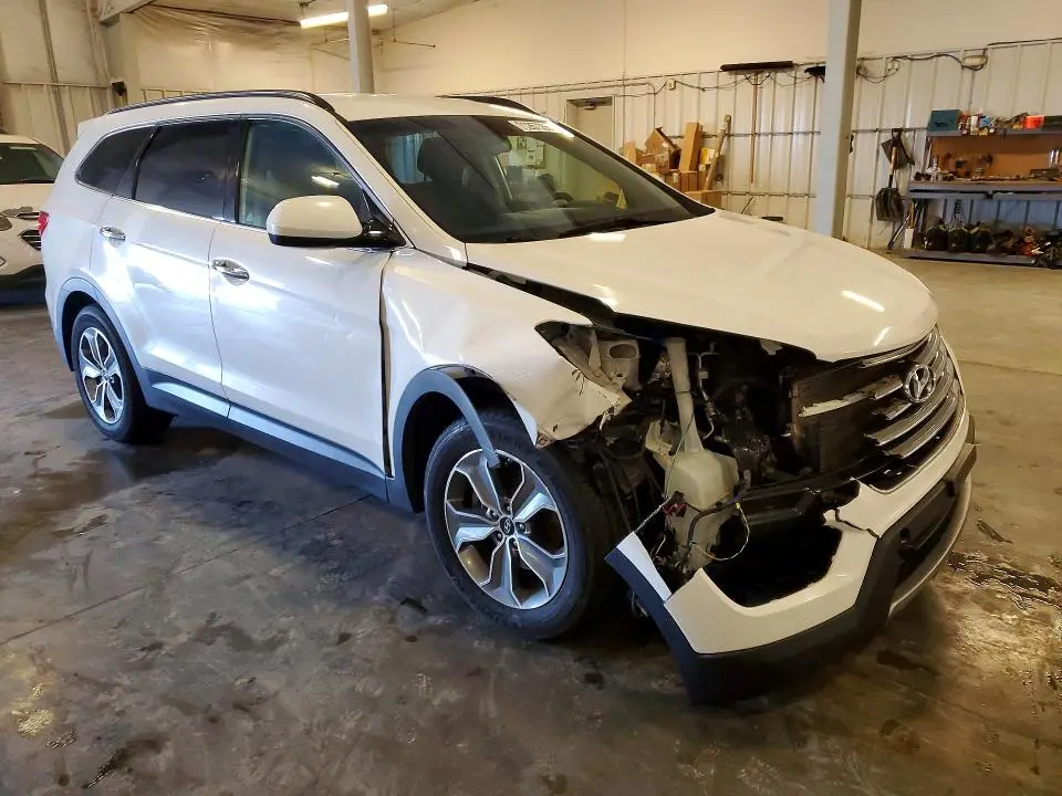 2016 HYUNDAI SANTA FE SE  