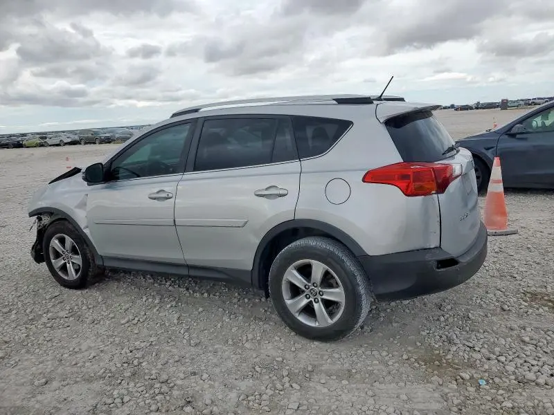 2015 TOYOTA RAV4 XLE