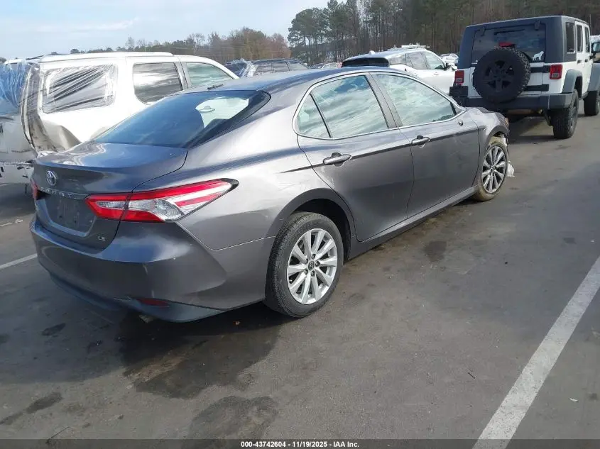 2019 TOYOTA CAMRY LE
