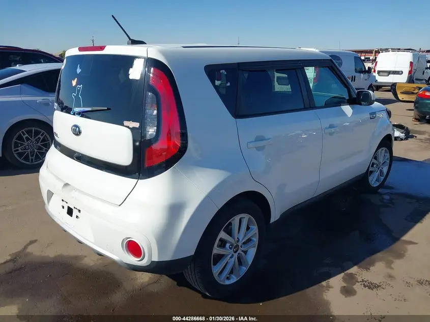 2018 KIA SOUL +